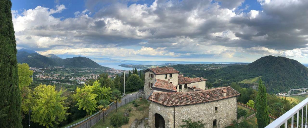 La Cornice Sul Garda - Your Home Villanuova sul clisi Bagian luar foto