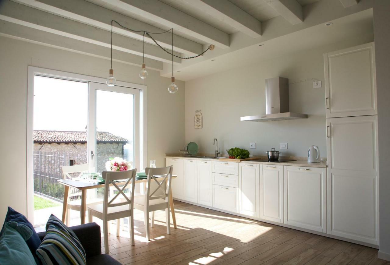 La Cornice Sul Garda - Your Home Villanuova sul clisi Bagian luar foto