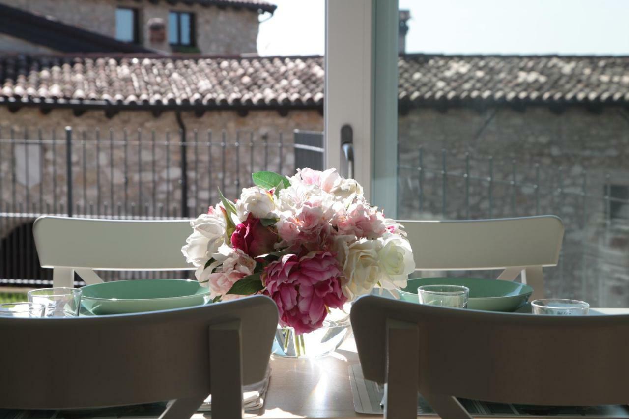 La Cornice Sul Garda - Your Home Villanuova sul clisi Bagian luar foto
