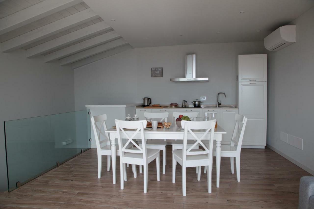 La Cornice Sul Garda - Your Home Villanuova sul clisi Bagian luar foto
